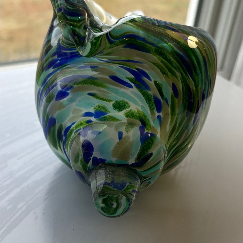 Handblown Blue & Green Swirl Glass Shell Sculpture - Picture 5 of 10